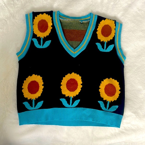 New Emmiol Sunflower Tight-Knit Vest - Picture 1 of 2